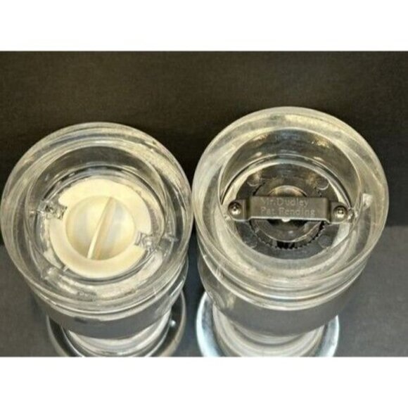 Mr Dudley Lucite Acrylic Salt and Pepper Mill Grinder Shaker Clear Mid Century - Picture 7 of 9